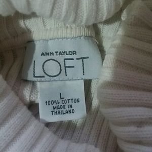 LOFT Sweaters - Ann Taylor Loft Size L Black and White Sweater LOFT Sweaters - Ann Taylor Loft Size L Black and White Sweater